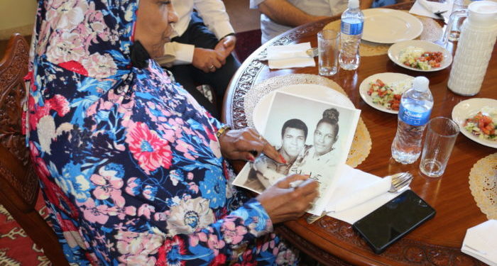 Muhammed Ali’nin eşi Nizamiye’ye hayran kaldı