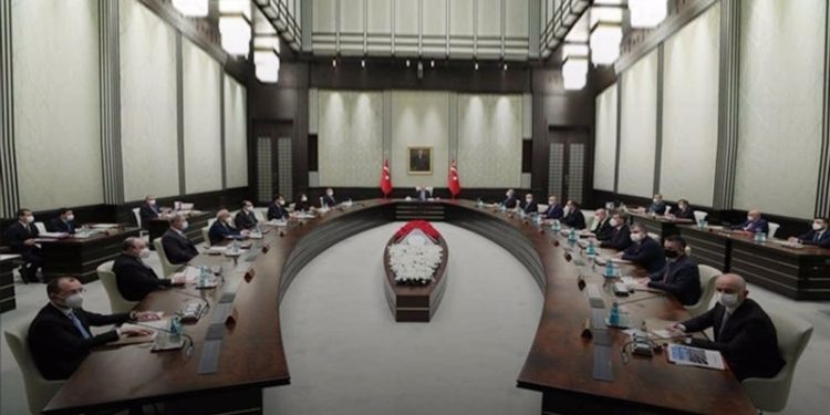 Müyesser Yıldız: Gündemde Kabine revizyonu mu var?