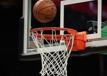 NBA lideri Suns üst üste 3. maçını kazandı
