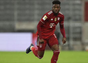 Nagelsmann açıkladı; Covid 19'u atlatan Alphonso Davies'te kalp problemi!