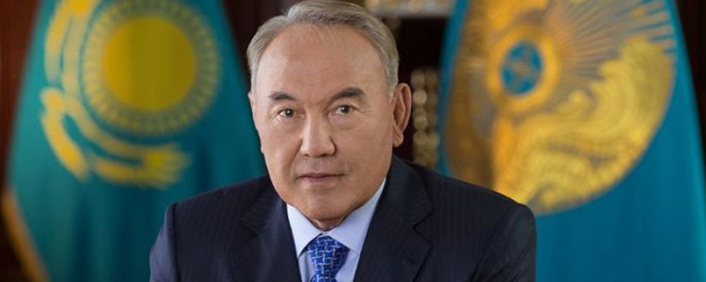 Nazarbayev'in sözcüsü, Kazakistan'ın kurucu liderinin ülkeyi terk ettiği iddialarını yalanladı