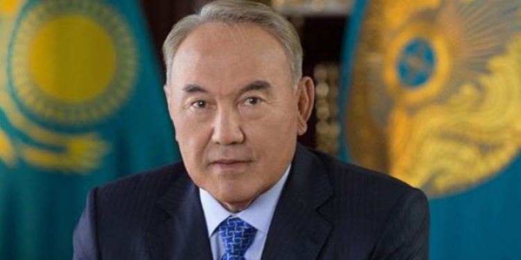 Nazarbayev'in sözcüsü, Kazakistan'ın kurucu liderinin ülkeyi terk ettiği iddialarını yalanladı