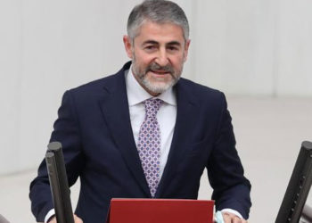 Nebati: 2023’e enflasyonda tek haneyle gireceğiz