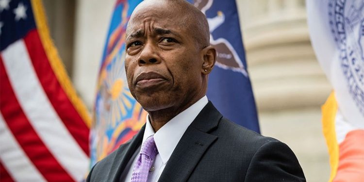 New York Belediye Başkanı Adams'ın işe aldığı kardeşi ücretsiz çalışacak