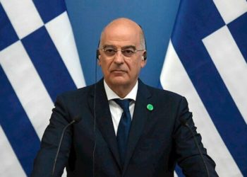 Nikos Dendias: Türkiye meşru müdafaa hakkımızdan vazgeçmemizi istiyor