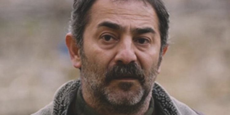 Oyuncu Ayberk Pekcan hayatını kaybetti