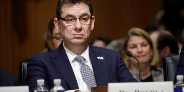 Pfizer CEO'su: Dört-beş ayda bir hatırlatıcı doz yerine yılda bir uygulanan Covid aşısı, ideal senaryo olacaktır