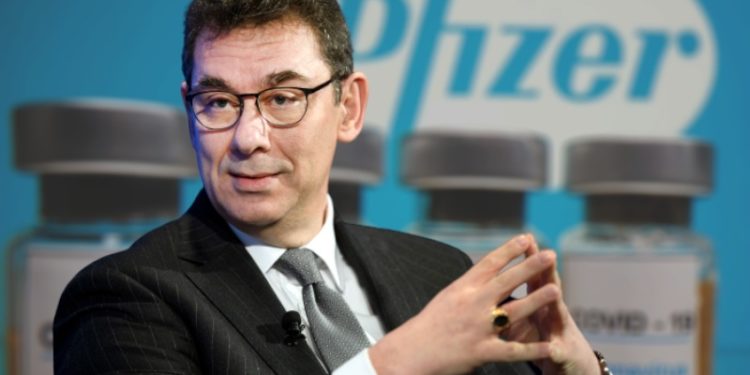 Pfizer CEO’su: Şu an içinde olduğumuz dalga, yasaklara sebebiyet verecek son dalga olacak