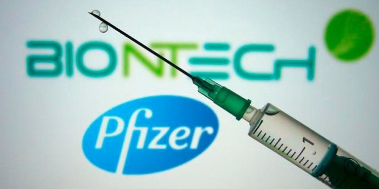 Pfizer ve BioNTech, zonaya karşı mRNA aşısı geliştirecek