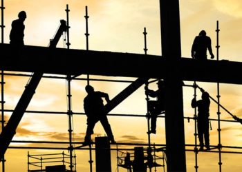 Plan ve Bütçe Komisyonu'nda görüşüldü: Müteahhitlerden fiyat farkı için üç talep