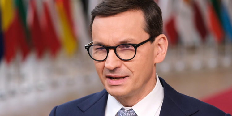 Polonya'da Covid-19 Bilim Kurulu'nun 13 üyesi istifa etti