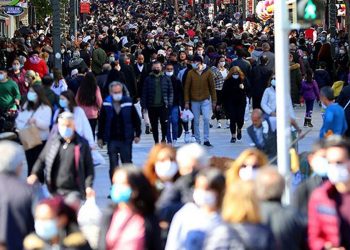 Prof. Dr. Alper Şener: Türkiye'de Omicron pikinden sonra ikinci BA.2 piki görebiliriz