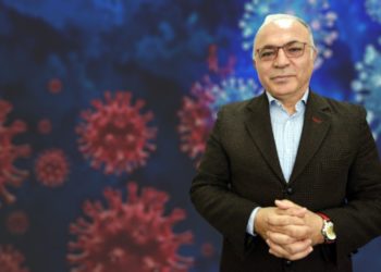 Prof. Dr. Usta: 'Omicron' ile virüs kendi sonunu getiriyor