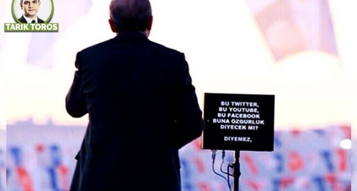 Prompter kullanmadan yaptığı her konuşma facia!