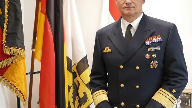 Putin’e ilişkin açıklamaları tepki çeken Alman Deniz Kuvvetleri komutanı istifa etti