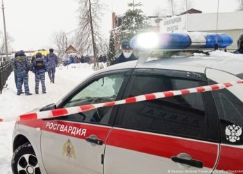 Rusya'da yüzlerce okulda bomba ihbarı