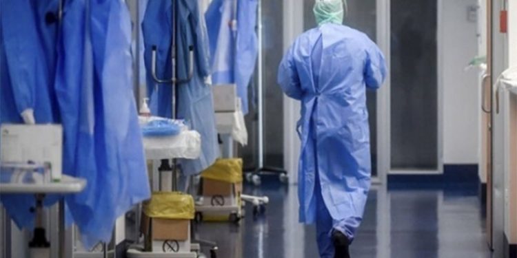 SES: Birçok sağlık çalışanı mağdur ediliyor