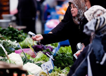 SZ: Erdoğan ekonomik krizin iktidarına mal olmasından korkuyor