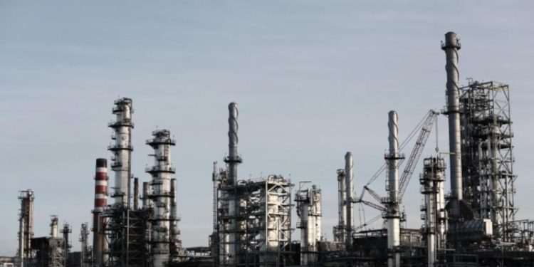 Sanayide enerji kesintisi için takvim verilmedi, konutlara da uygulanması talebi var