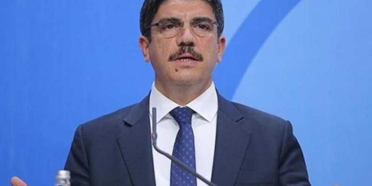 Saray'da Sezen Aksu çatlağı: Bu kadar hakareti hak etmedi