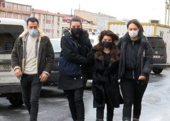 Sedef Kabaş: 'Mesele sarayda yaşamak değil, mesele gönüllerde taht kurmaktır'