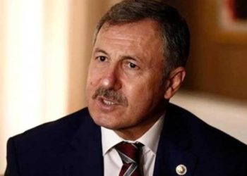 Selçuk Özdağ'dan savcıya tepki: Yeniden hukuk fakültesine kayıt olsun
