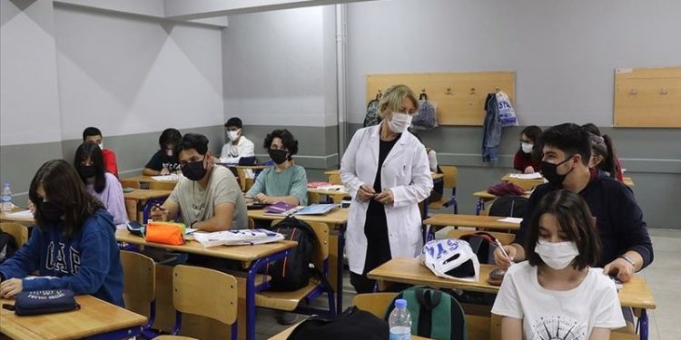 Seçmeli dersler için tercih süresi uzatıldı