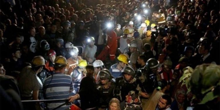 Soma'da madencilerin aileleri 8 yıldır tazminat bekliyor