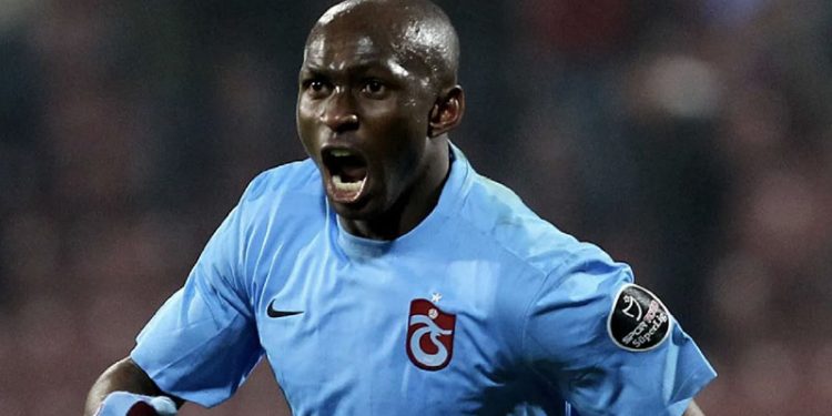 Stephane Mbia, Türkiye'ye geri döndü