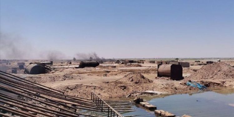 Suriye'de ABD üssüne roket atıldı