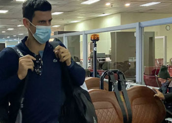 Sınır dışı edilen Djokovic, Avustralya'ya 3 yıl giremeyecek