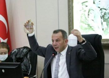 Tanju Özcan CHP'ye 'uyarıyla' yanıt verdi: Sakın yanlış aday seçmeyin