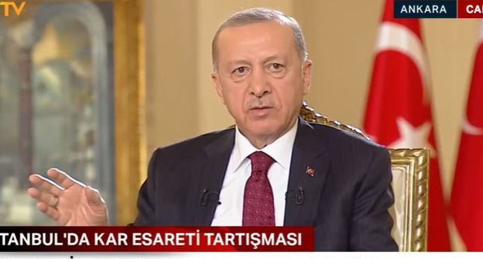 Tayyip Erdoğan çark etti: ‘Dilini kopartırım’ hitabımın muhatabı Sezen Aksu değildir