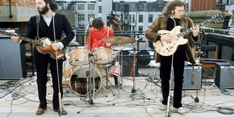 The Beatles'ın 'çatı konseri' sinemalarda izleyicilerle buluşacak