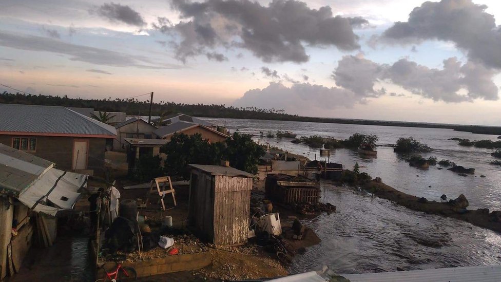 Tonga'da yanardağ patlaması: Hasar tespiti için uçaklar gönderildi, 80 bin kişi etkilenmiş olabilir