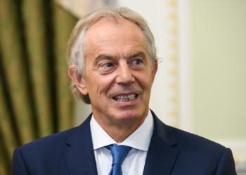 Tony Blair’ın şövalyelik unvanının iptali için yarım milyon imza toplandı 