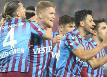 Trabzonspor'dan tarihi puan