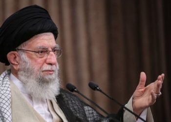 Twitter, Hamaney'in hesabını kapattı