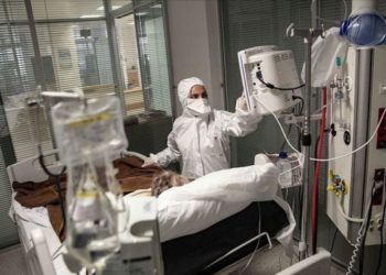 T&uuml;rkiye'de koronavir&uuml;s: Can kaybı 141 vaka sayısı 66 bin 237