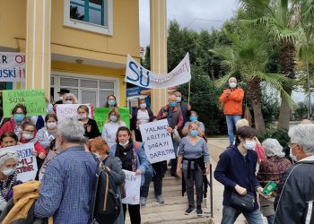 Türkiye’nin en pahalı suyunu kullanan Güllük halkı Akfen’e isyan etti