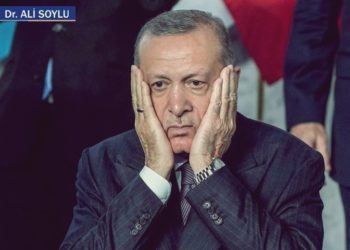 Türkiye’nin politik ve ekonomik çöküşü