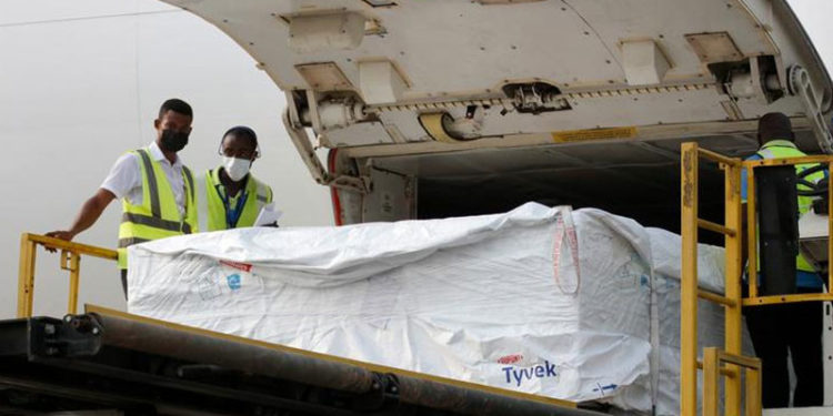 UNICEF: Yoksul ülkelere giden 100 milyon doz aşı geri çevrildi