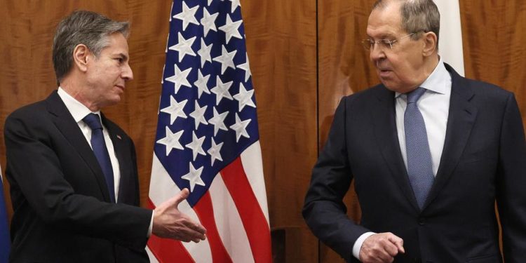 Ukrayna krizi: Rusya ABD'den yazılı yanıt bekliyor