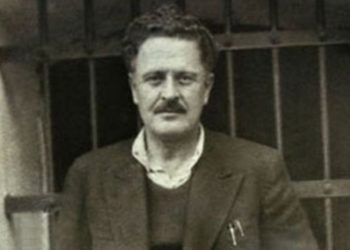 Usta şair Nazım Hikmet, 120 yaşında anılıyor