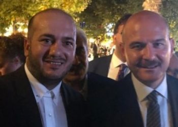 Uyuşturucu ve silahla yakalanıp ‘iki saate çıkarım’ demişti: Eşini darp etti yine serbest