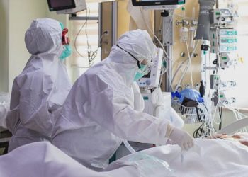 Vaka sayılarında yeni rekor: Son 24 saatte 82 bin 180 kişi pozitif çıktı