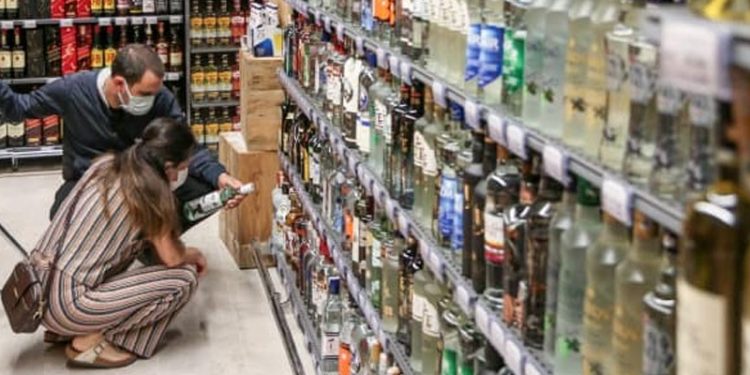 Vergiler tüketiciyi yıldırdı: İçki satışında en az yüzde 40 düşüş