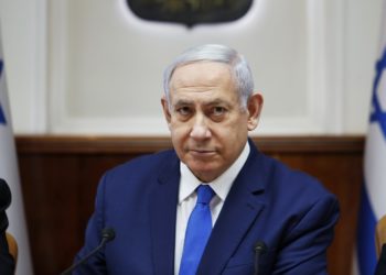 Yolsuzlukla suçlanan Netanyahu, hapse girmemek için mahkemeyle anlaşmaya çalışıyor