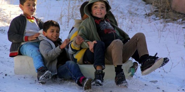 Yoğun kar yağışı sebebiyle eğitime ara verilen il ve ilçeler