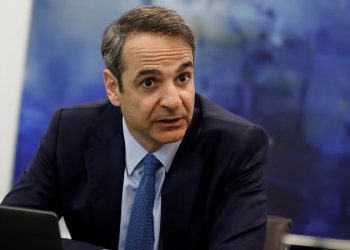 Yunanistan Başbakanı, kar fırtınasında yolda kalanlardan özür diledi; otoyolu işleten şirketin sorumluluğunu vurguladı